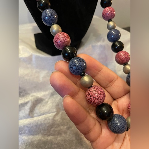 Vintage Plastic Blue Pink Black Bead Necklace - Picture 3 of 4